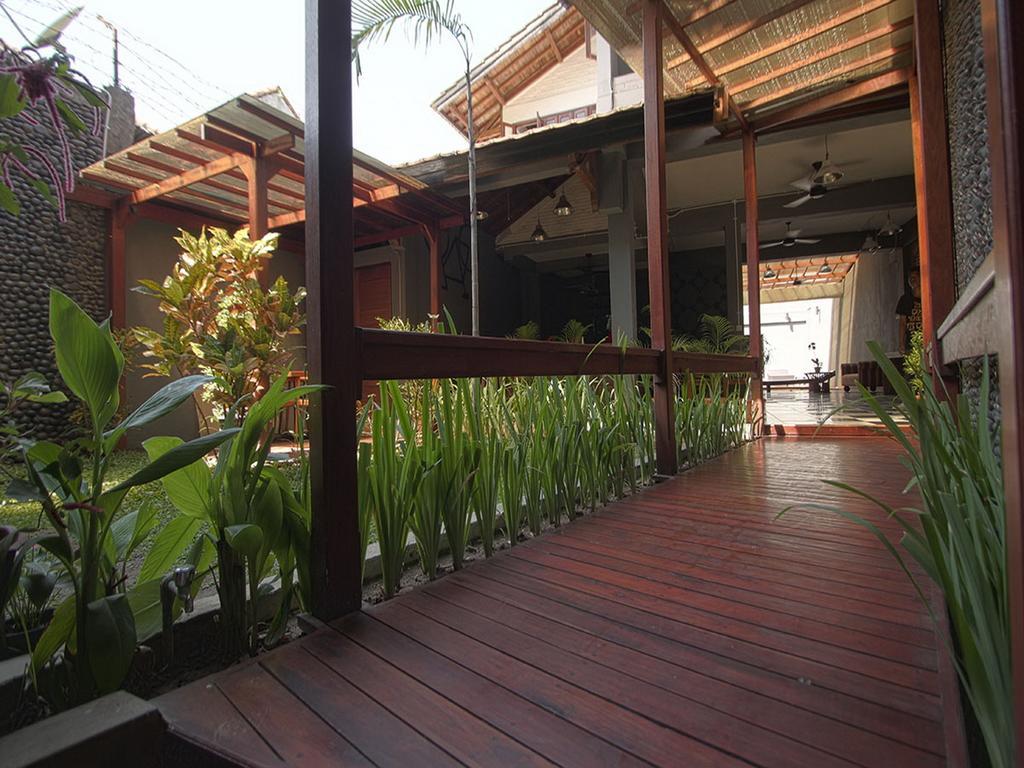 Kayun Hostel Downtown Kuta Lombok Eksteriør billede