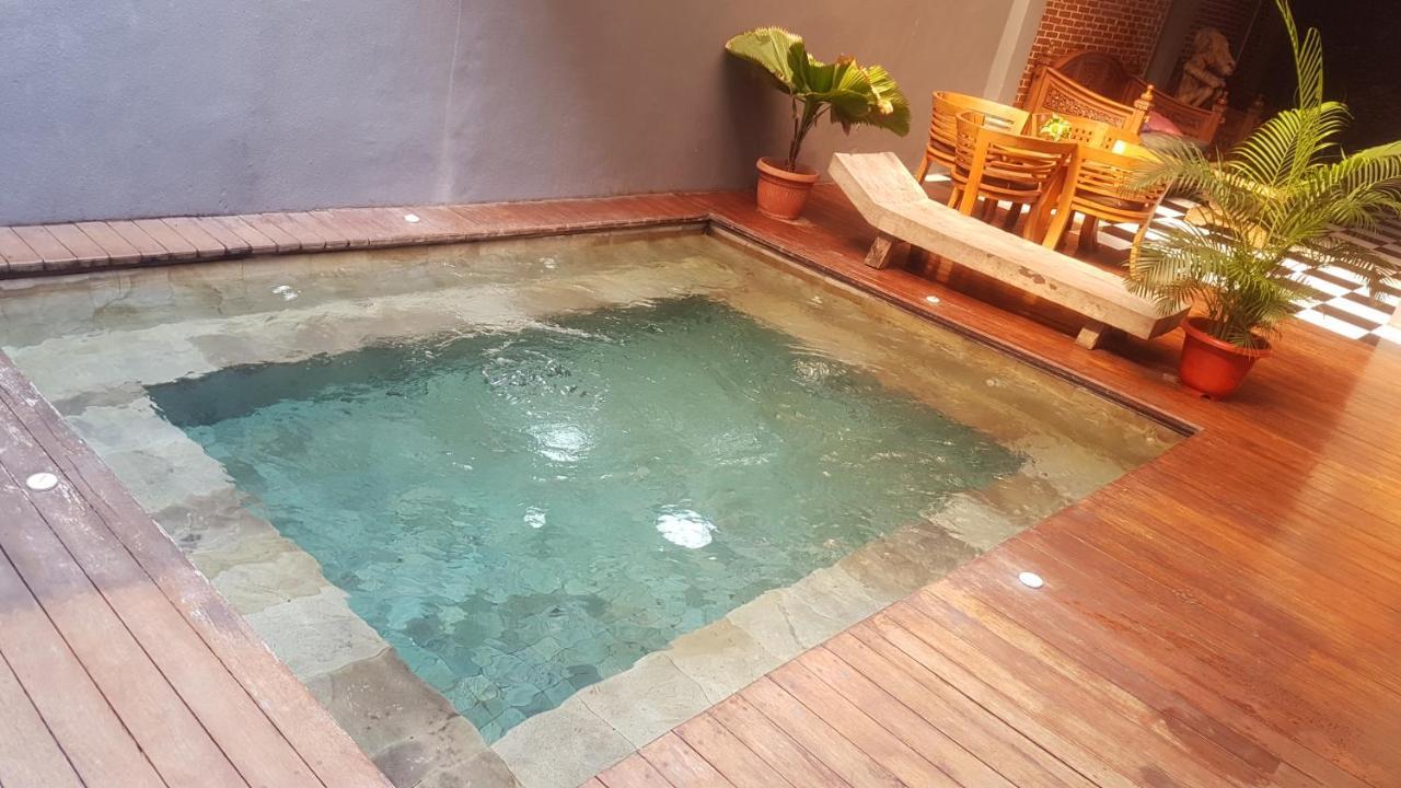 Kayun Hostel Downtown Kuta Lombok Eksteriør billede