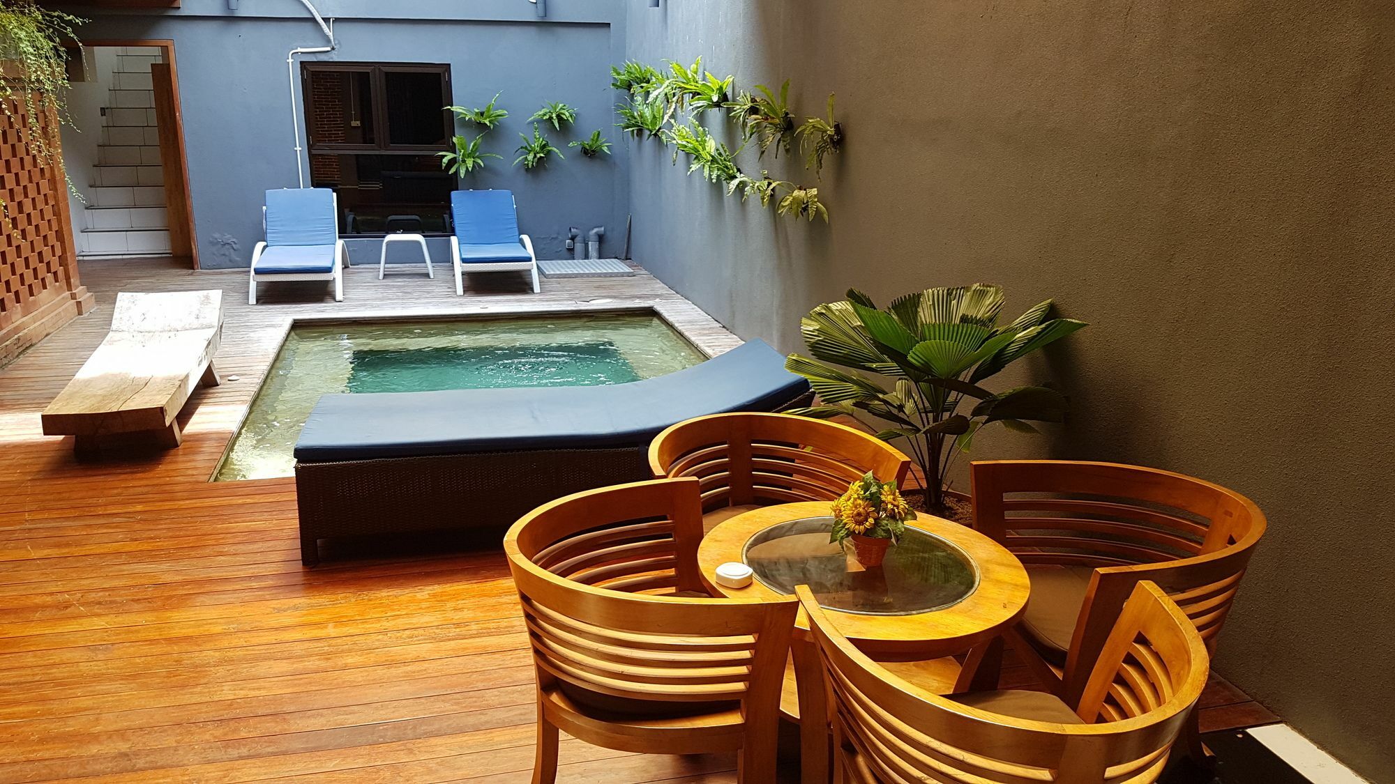 Kayun Hostel Downtown Kuta Lombok Eksteriør billede